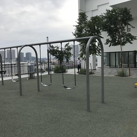 Ferienwohnung Cbd3 Soho Cyberjaya Exterior foto